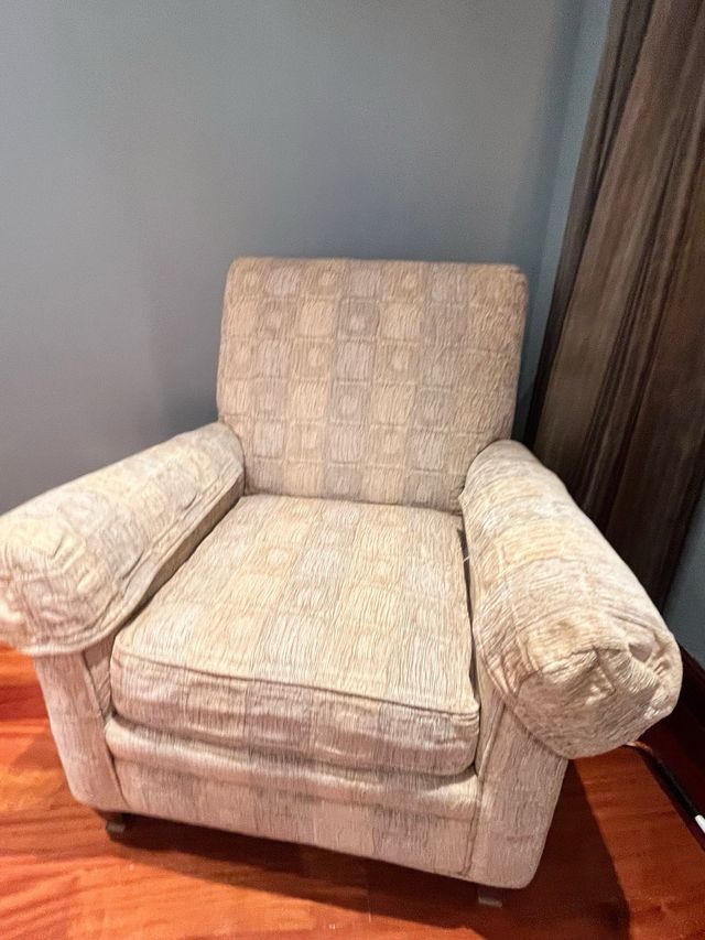 Sofá Orejero Beige/Marrón Tela