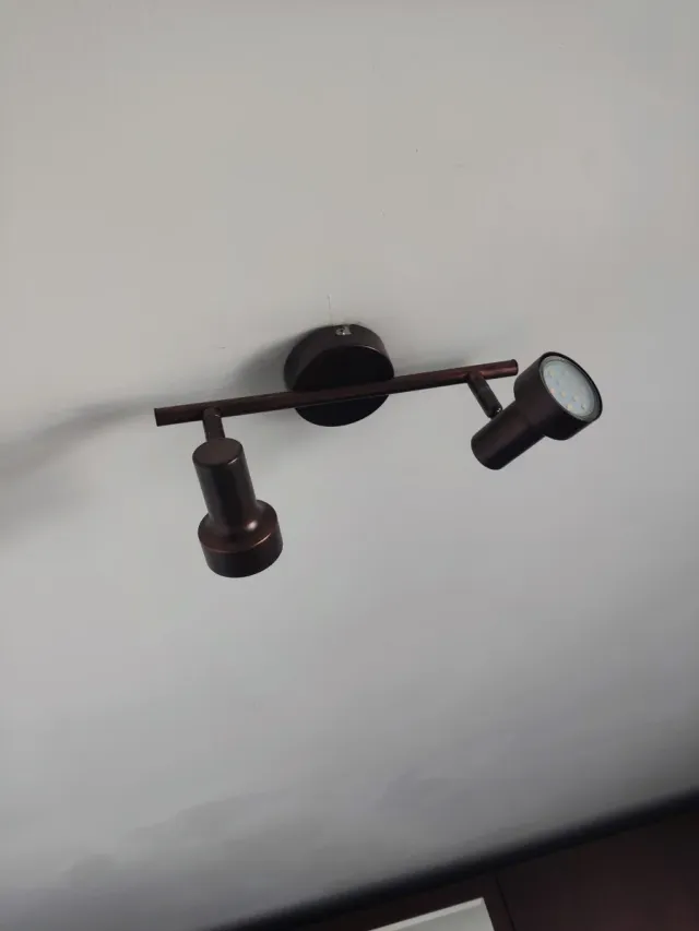 Lámpara de pared doble foco