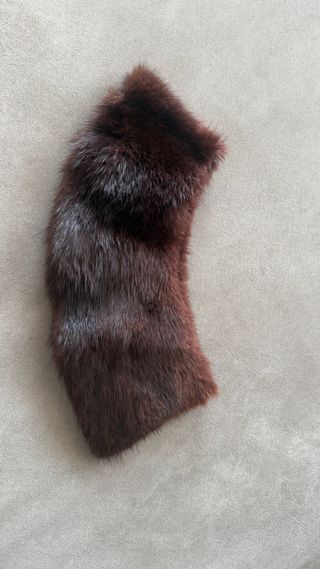 Collo in vera pelliccia marrone