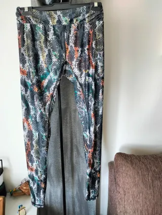 Leggings deportivos nuevos estampado serpiente