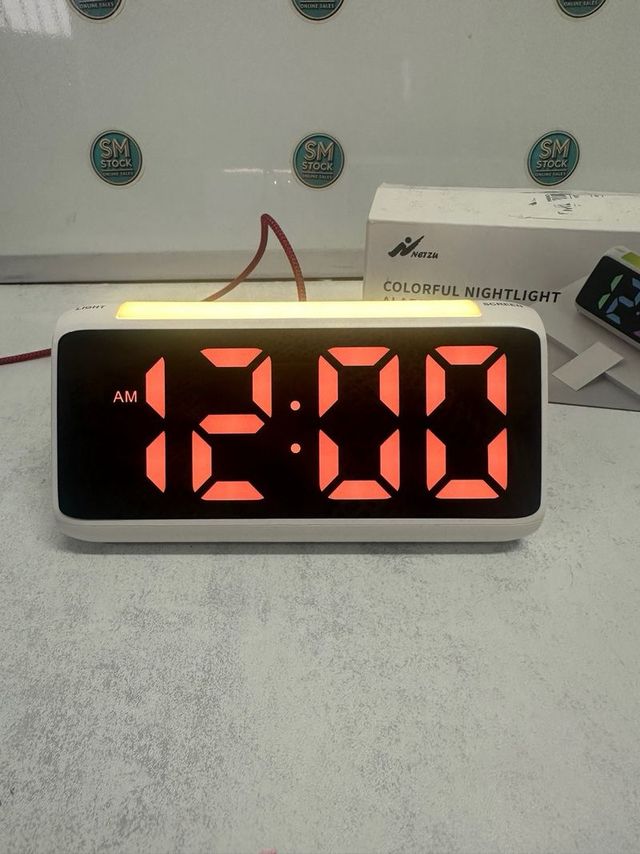 Despertador Digital Netzu con Luz LED