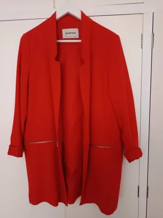 Americana Stradivarius Roja Talla M