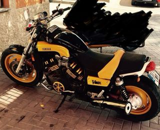Yamaha VMAX 1200 - 1999