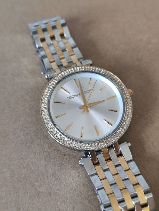 Reloj Michael Kors MK3215 Dorado y Plateado