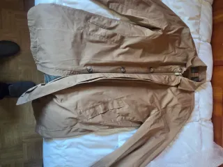 Gabardina Massimo Dutti Beige Talla L