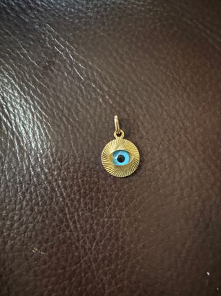 Colgante Ojo Turco Oro 18k peso 1,16
