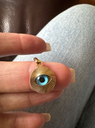 Colgante Ojo Turco Oro 18k peso 1,16
