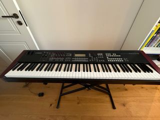 Yamaha MOXF8 Teclado Workstation 88 Teclas