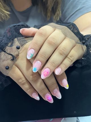 Servicio de uñas a domicilio