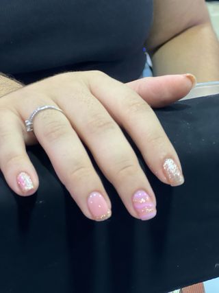 Servicio de uñas a domicilio