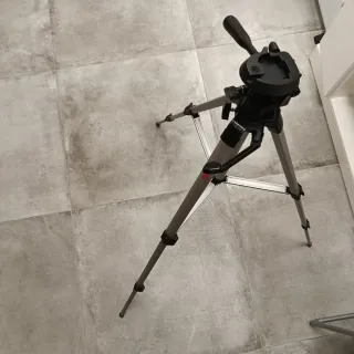 Treppiede Kodak in alluminio universale