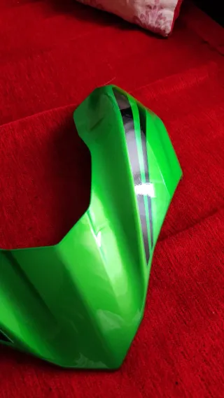 Carenado de Faro Delantero Z900