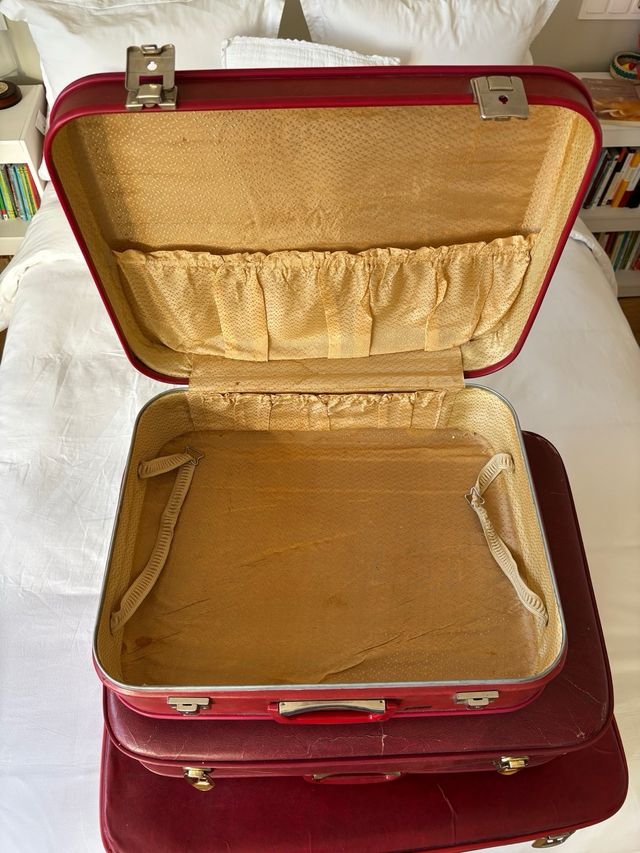 Conjunto de Maletas Vintage Rojas