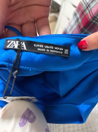 Vestido corto Zara azul satinado