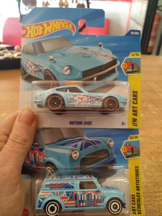 10 auto Hot Wheels