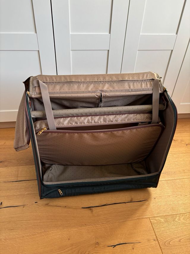 Portatrajes Samsonite Verde y Marrón