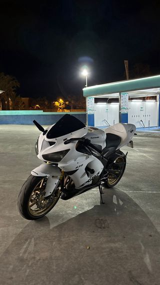 Kawasaki Ninja ZX6R 636