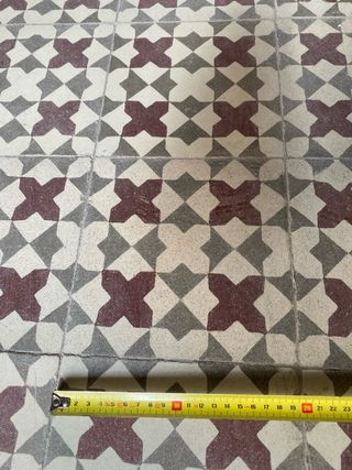 Suelo hidráulico antiguo.