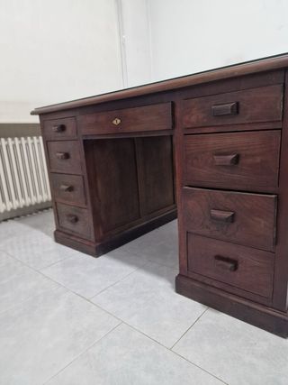 Mesa escritorio madera maciza y cristal