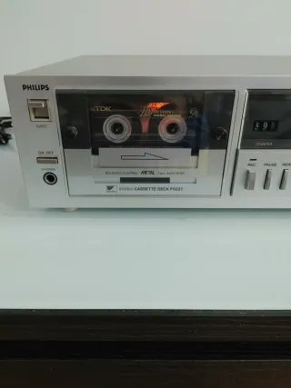 Platina de Cassette Hi-Fi Philips F6227
