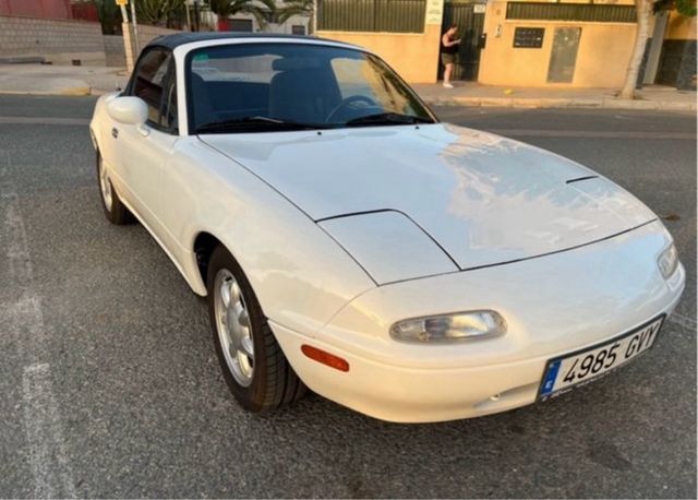 Mazda MX-5 1992