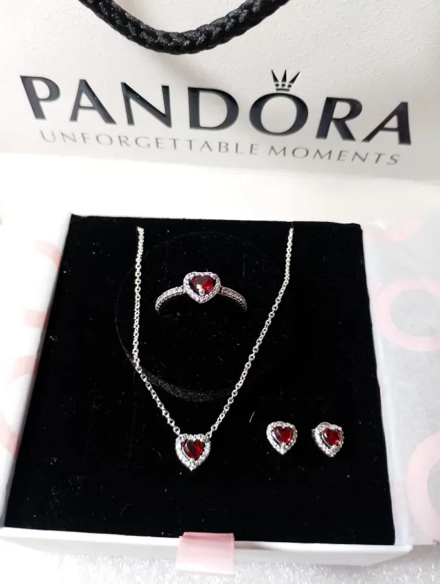 Conjunto . Corazón Rojo Plata