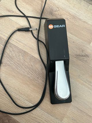 Teclado Digital Yamaha+pedal Mgear