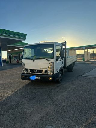 Nissan NT400 Cabstar 2015