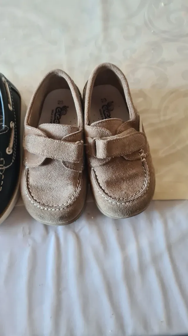 Lote Zapatos Niño talla 23 y 24