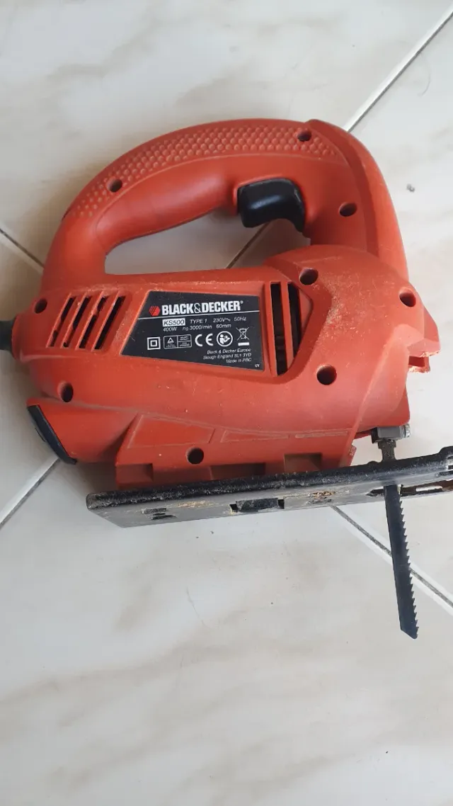 Sierra de calar Black+Decker KS500