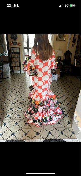 Traje de Flamenca volantes lunares