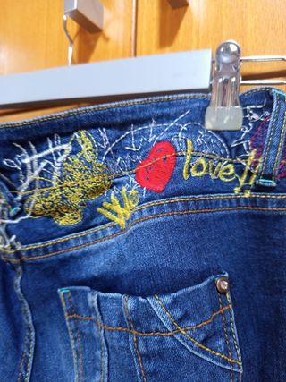 Pantalón vaquero Desigual original