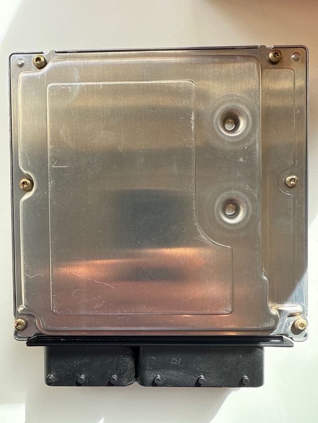 Centralita Motor BOSCH DDE 7 791 190 BMW