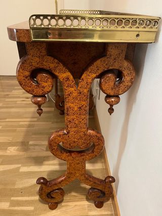 Original mueble Consola antiguo restaurado.