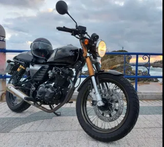 Moto Hanway Café Racer 250 Negra 2017 10.000km