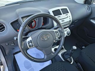 Toyota Urban Cruiser 2010