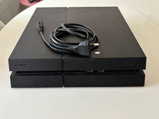 Play Station 4 y mando