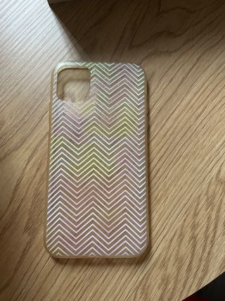 Funda iPhone 11 Chevron Brillante