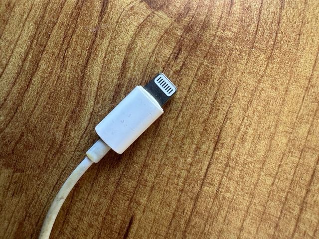 Adaptador Jack a Lightning iPhone