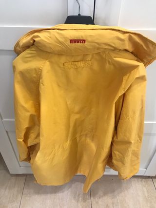 Chubasquero Pirelli Vintage Talla XXL