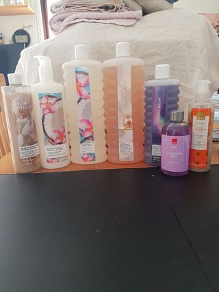 Avon Senses Bagnoschiuma e Sapone Liquido