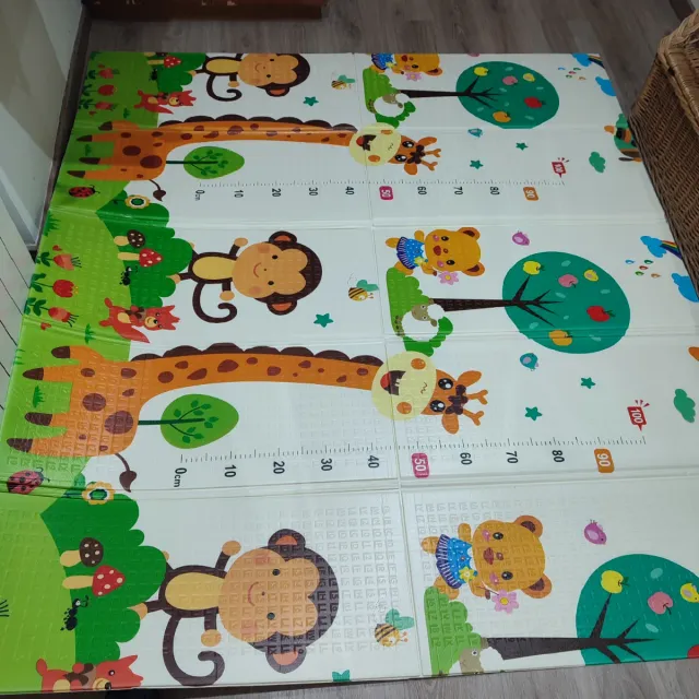 Alfombra infantil plegable como nueva
