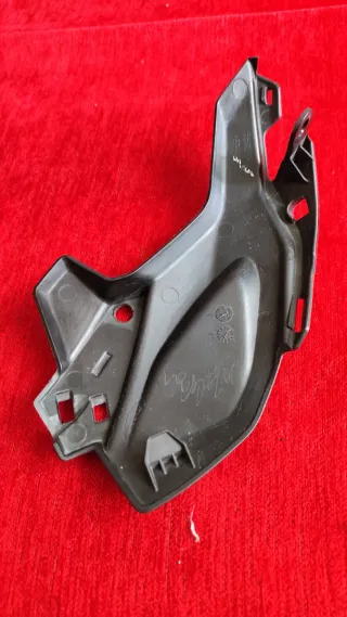 Carenado interior deposito izquierdo Kawasaki Z900