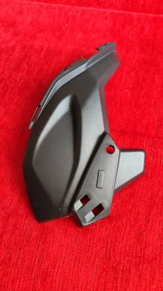 Carenado interior deposito izquierdo Kawasaki Z900