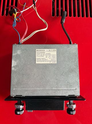 Radio Cassette Sanyo Auto Reverse