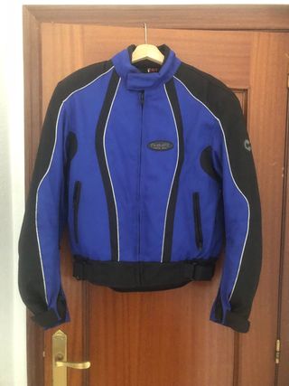 Chaqueta de cordura azul y negra