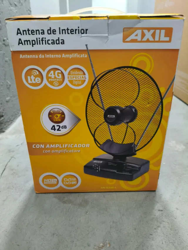 Antena Interior Amplificadora AXIL 42dB