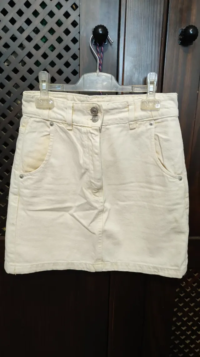 Falda vaquera beige, amarillo gastado. Talla xs