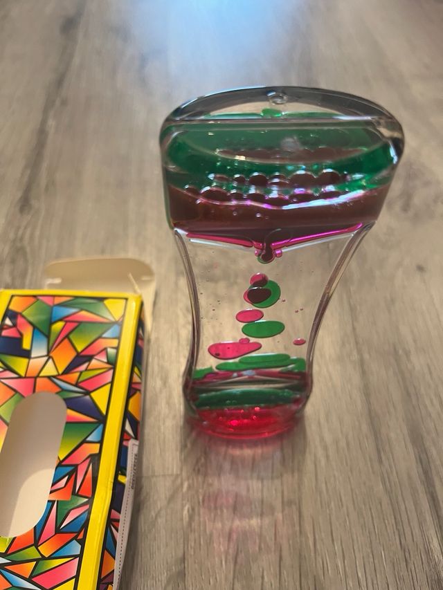 Bottiglia sensoriale Montessori per neonati 