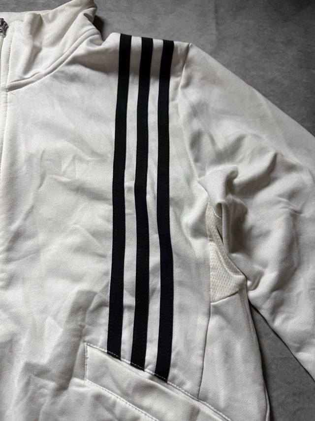 Chaqueta deportiva Adidas blanca